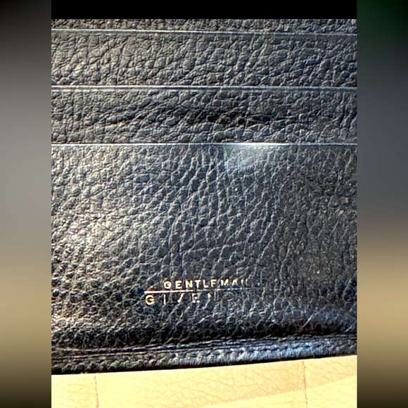 Givenchy Luxe Black Pebbled Leather Men’s Compact Bifold Wallet - Picture 8 of 8